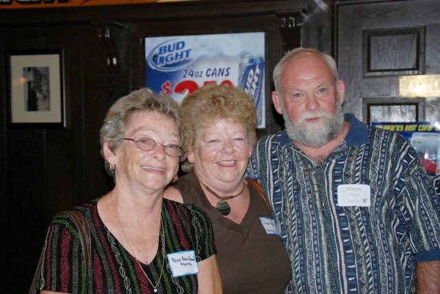 Rose Ann Hurd Munz, Darlene Hurd Hurley, Wayne Hurd at the Deer Park! (Uploaded by Rhonda Machulski Brown)